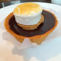 Snapdishの料理写真:Another Sweet Treat: S'more Tart|Joyce Anne Alcantaraさん