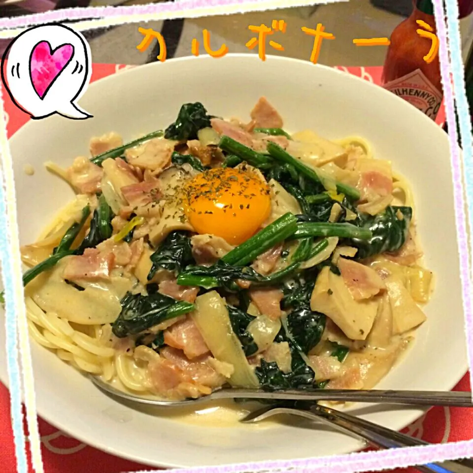 余り物でちょっとクリーム多めのカルボナーラ♥|mii’s⭐️お家ご飯さん