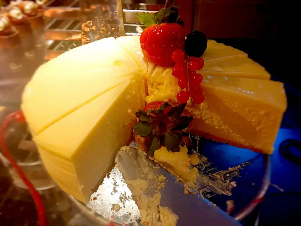 Very Nice ♡ New York Cheese Cake  👄👅
Amara hotel buffet dinner|🌷lynnlicious🌷さん