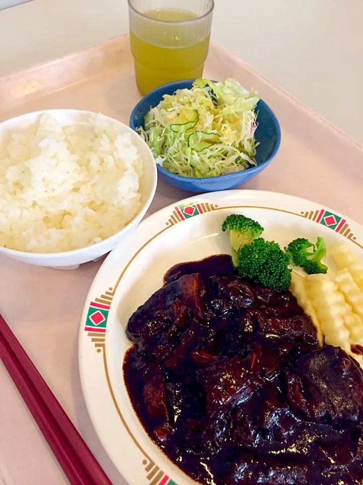 牛肉の赤ワイン煮定食|マツさん