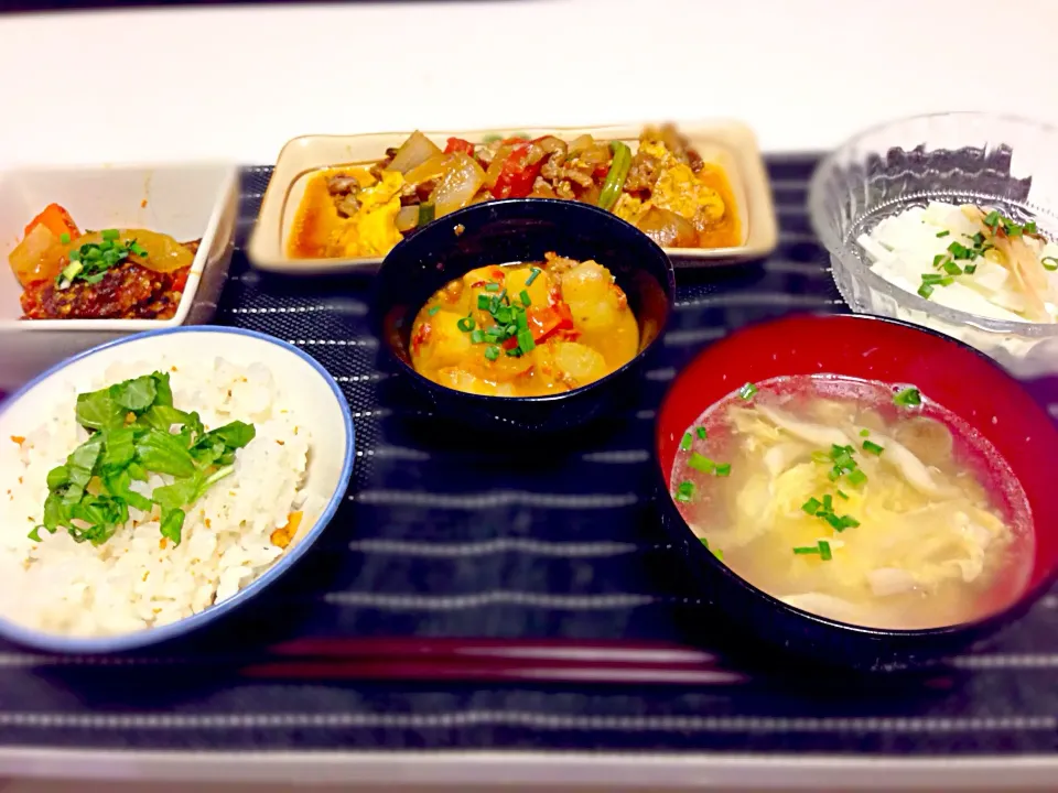 Snapdishの料理写真:トマトづくし定食( ´ ▽ ` )ﾉ|maipuさん