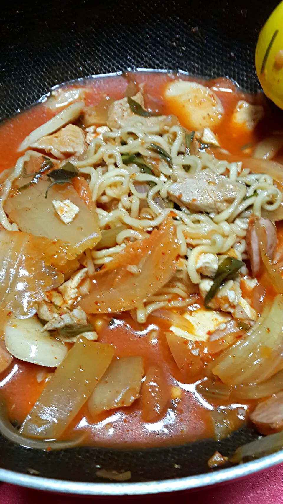 korean army soup . I forgot to take a picture in the beginning.  so we have start eating it. and now it not so pretty any more. .. but tasted good. for my first|Linda Larssonさん