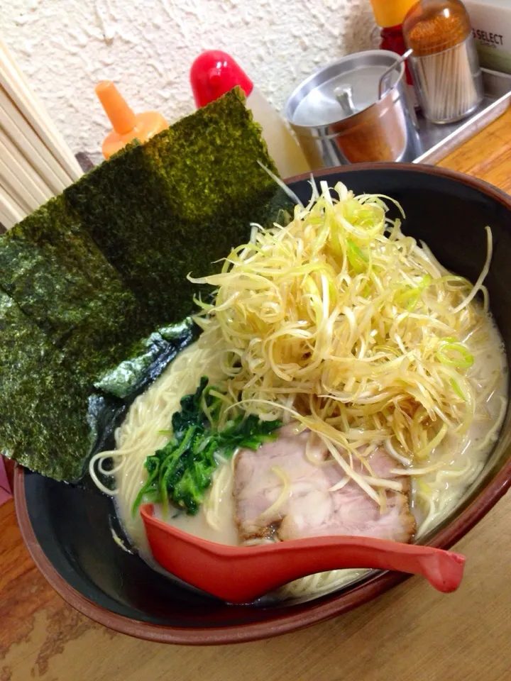 ✨朝ラーだじぇ🍜|中さんさん