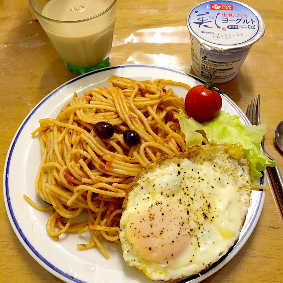 スパゲティ 目玉焼きのせ|maixx ใหม่さん