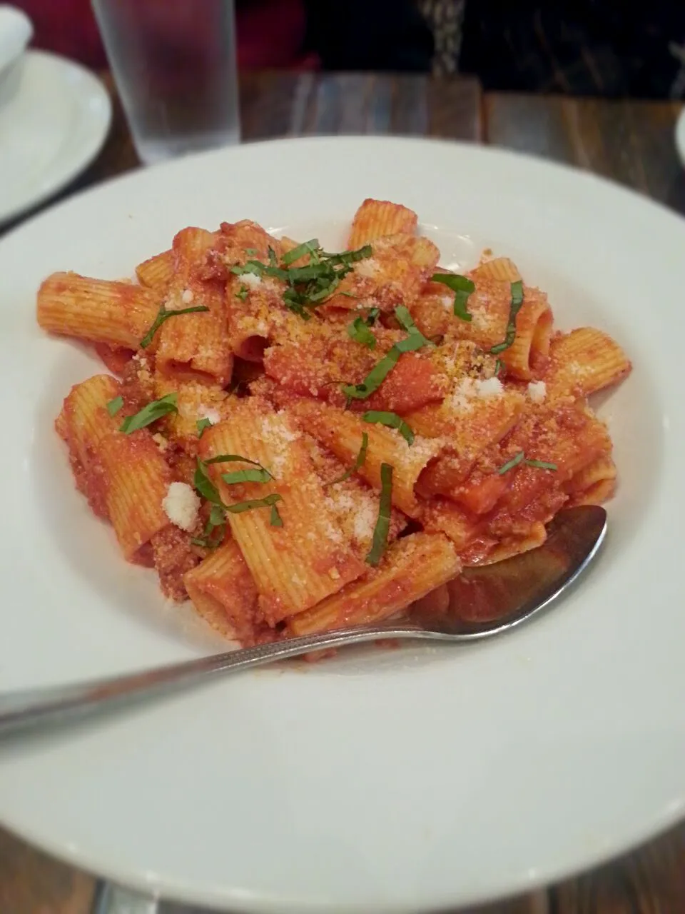 Pasta with beef tomato sauce|Miyuさん