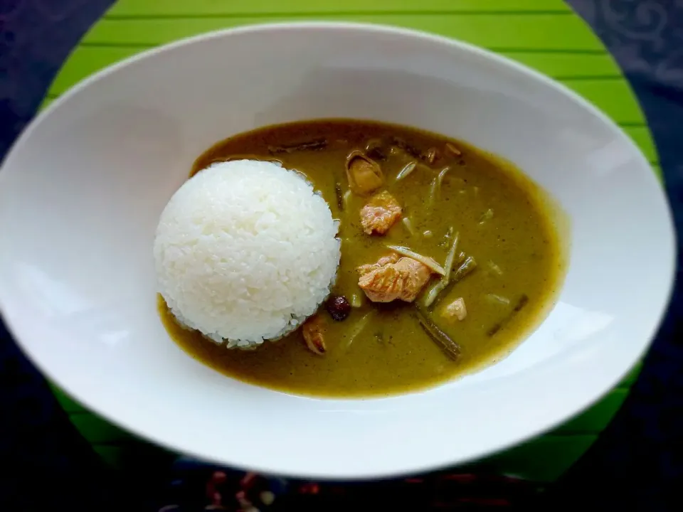 今日は朝からグリーンカレー♪|yokoさん