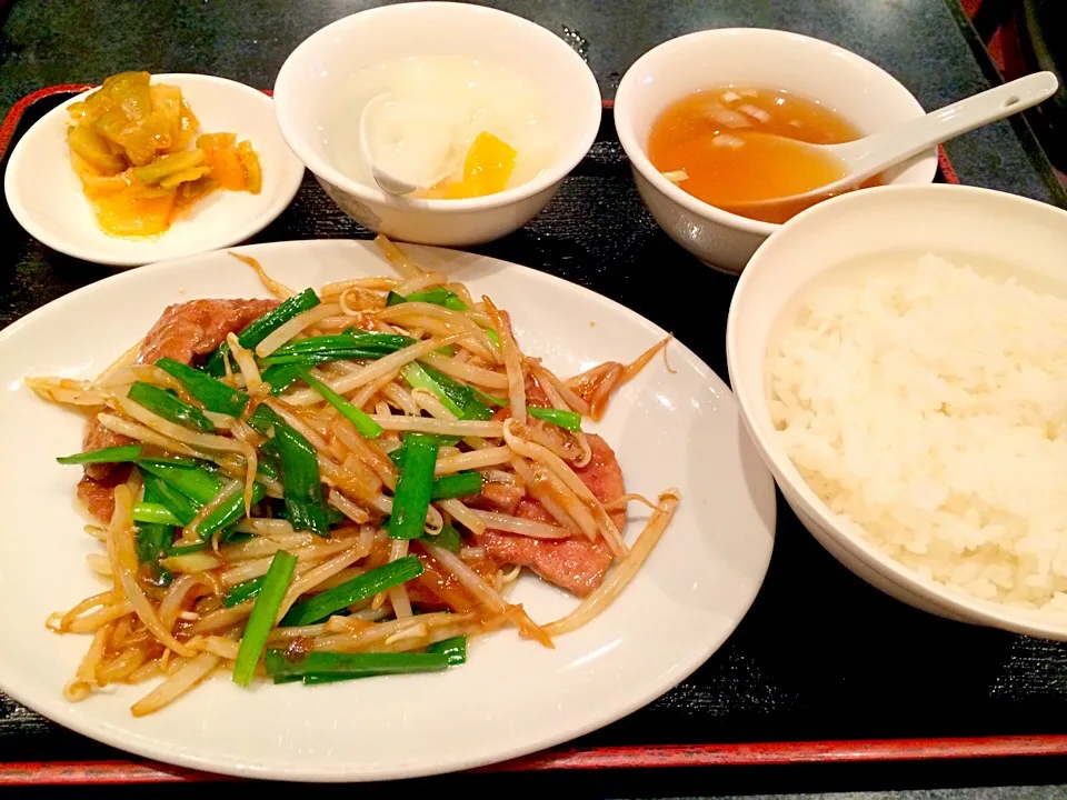 レバニラ炒め定食|こんどう かずゆきさん