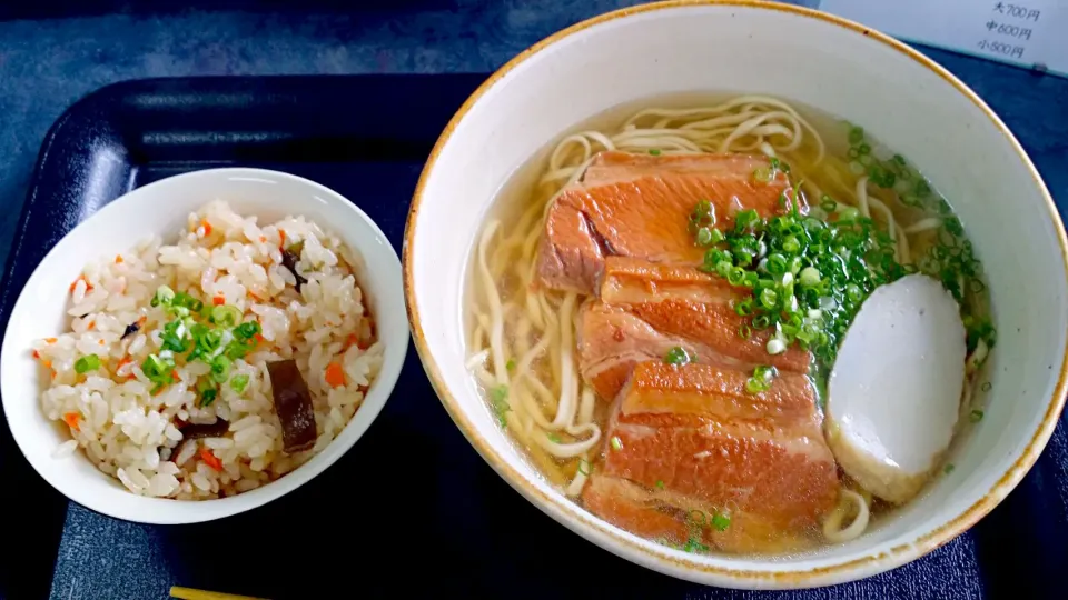 三枚肉そば|阪神タイガースさん