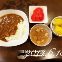 Snapdishの料理写真:#カレーライス #冷やしトマト #トウモロコシ #コンソメスープ|ばみこさん