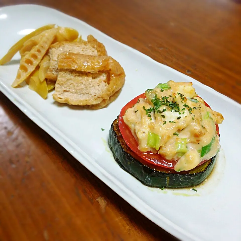 おつまみ2種(栃尾の油揚げと筍の煮物、ズッキーニのツナチーズ焼き)|nonさん