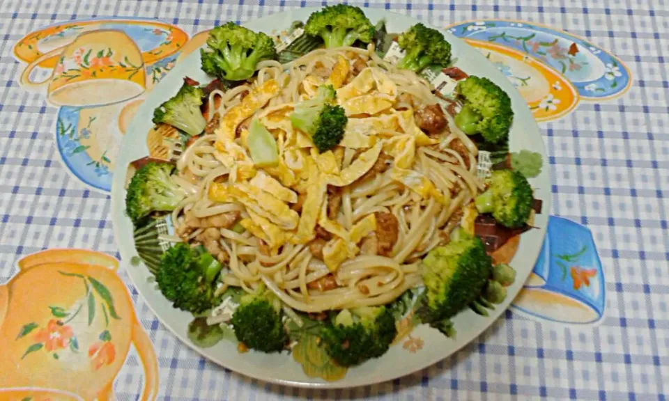 Spaghetti (fried noodle style).|Kris Tanさん