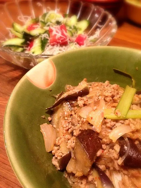 麻婆茄子春雨丼。つまり、冷蔵庫にあったもの丼。|ayacoさん