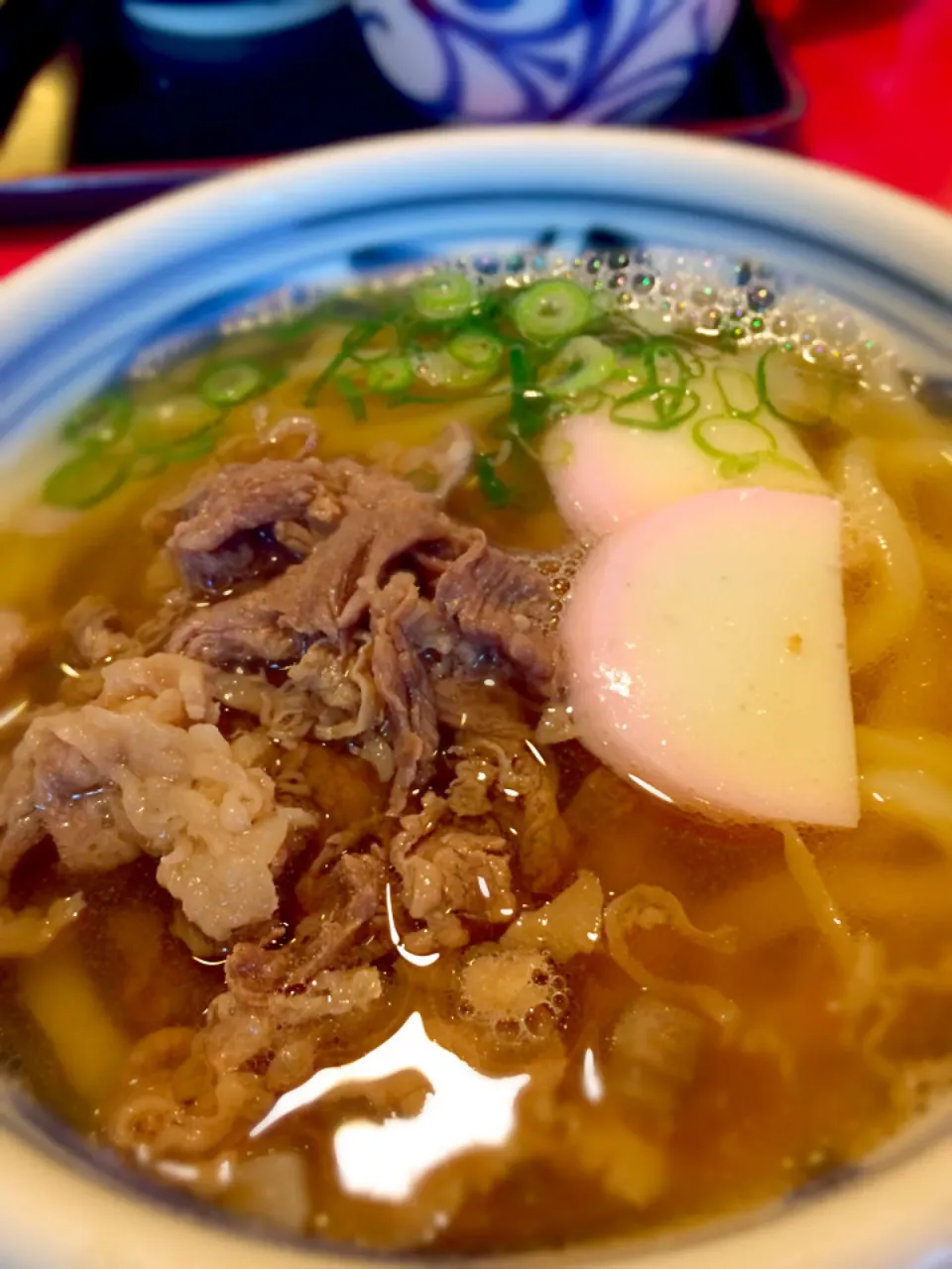 おか泉 肉うどん|向井理子さん