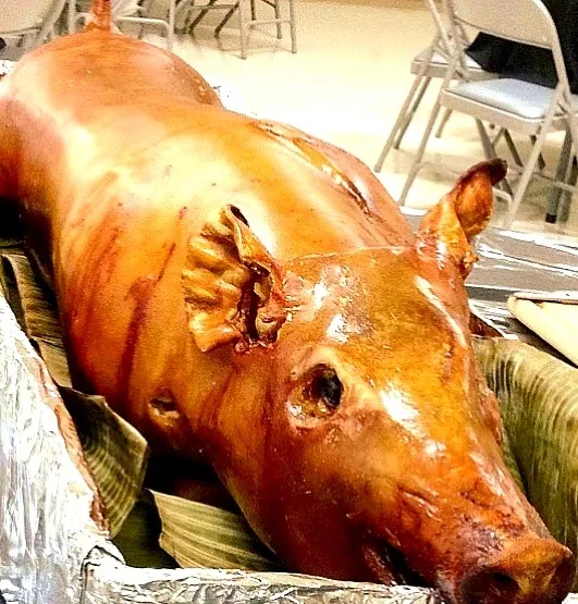 Snapdishの料理写真:Roasted pig|hennaさん