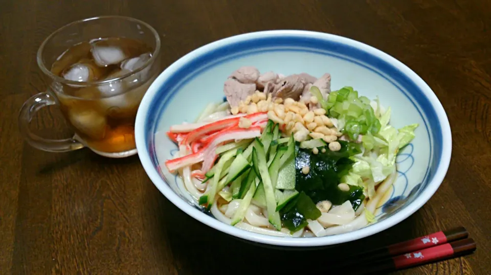 Snapdishの料理写真:冷やしたぬきうどん|えっちゃんさん