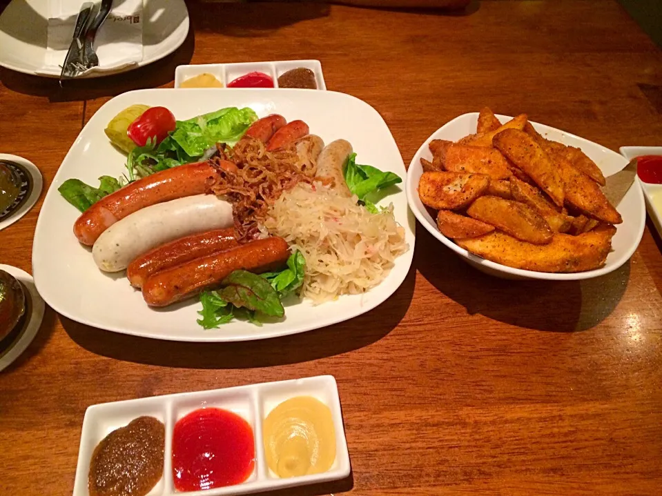 Sausage platter 😋🍴|Seraさん