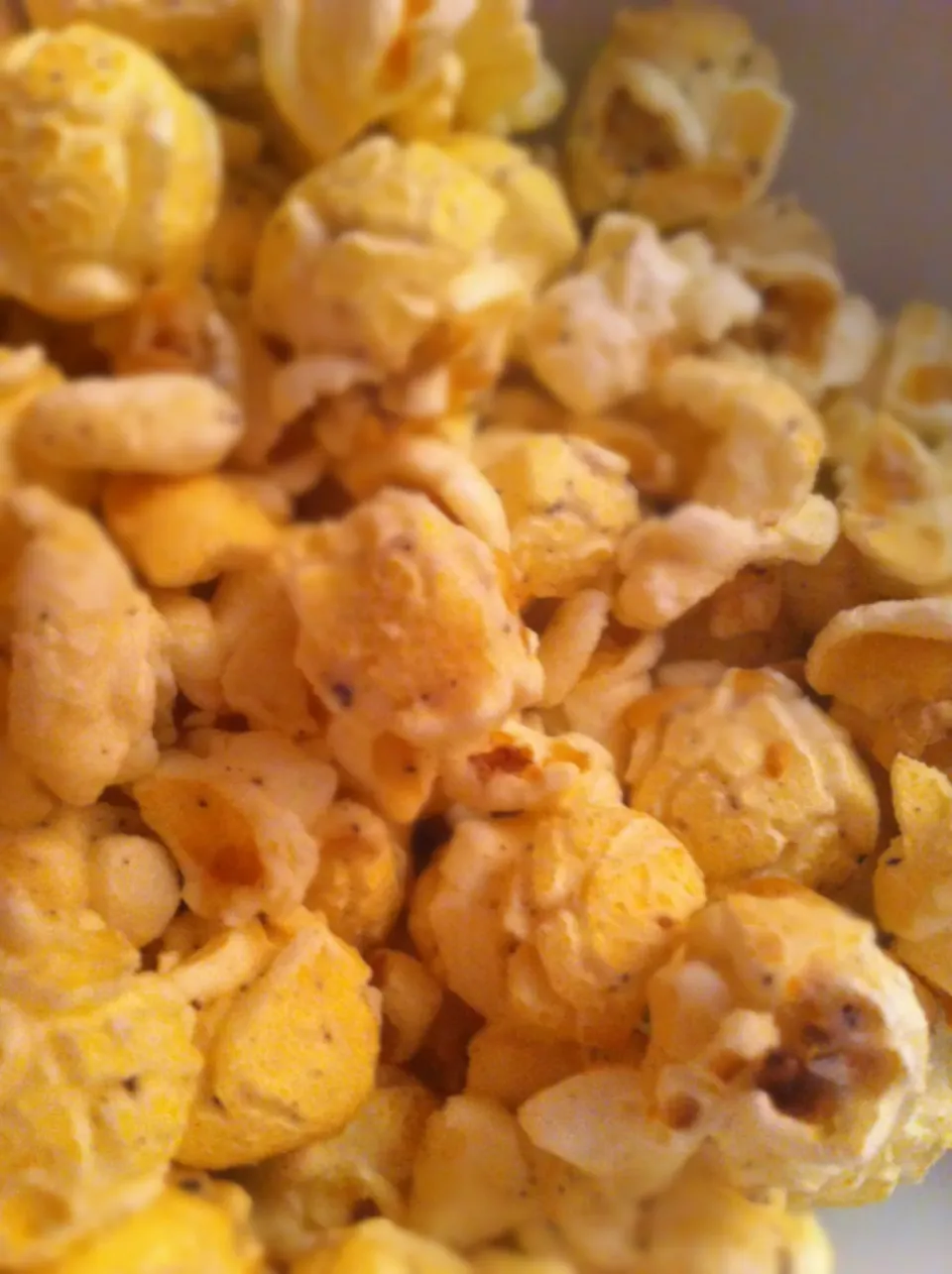 Snapdishの料理写真:Movie night!  Goats cheese and black pepper popcorn.  Amazing x|🍓Jolejo🍓さん