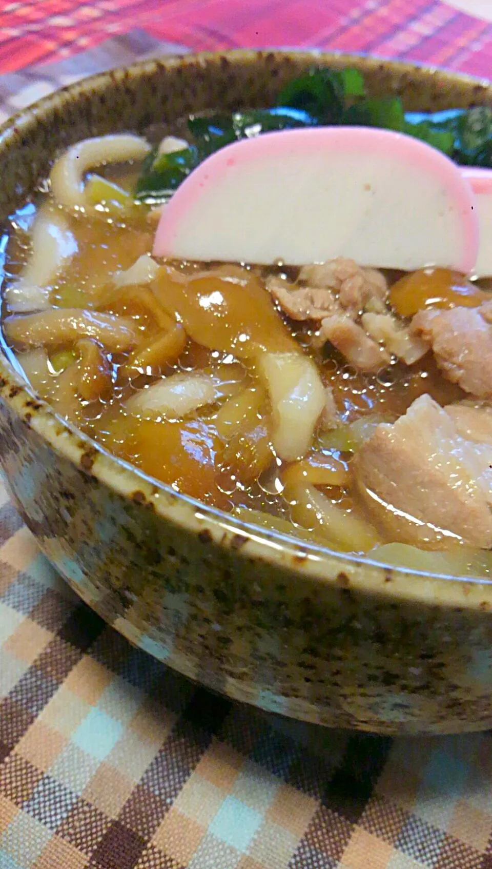 Snapdishの料理写真:煮込み肉うどん出来上がり。|kimikimi󾬍さん