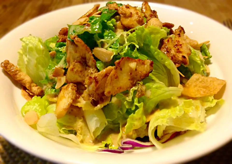 烧烤鸡肉沙拉 Grilled chicken salad|Kinnara(｡･ω･)ﾉさん