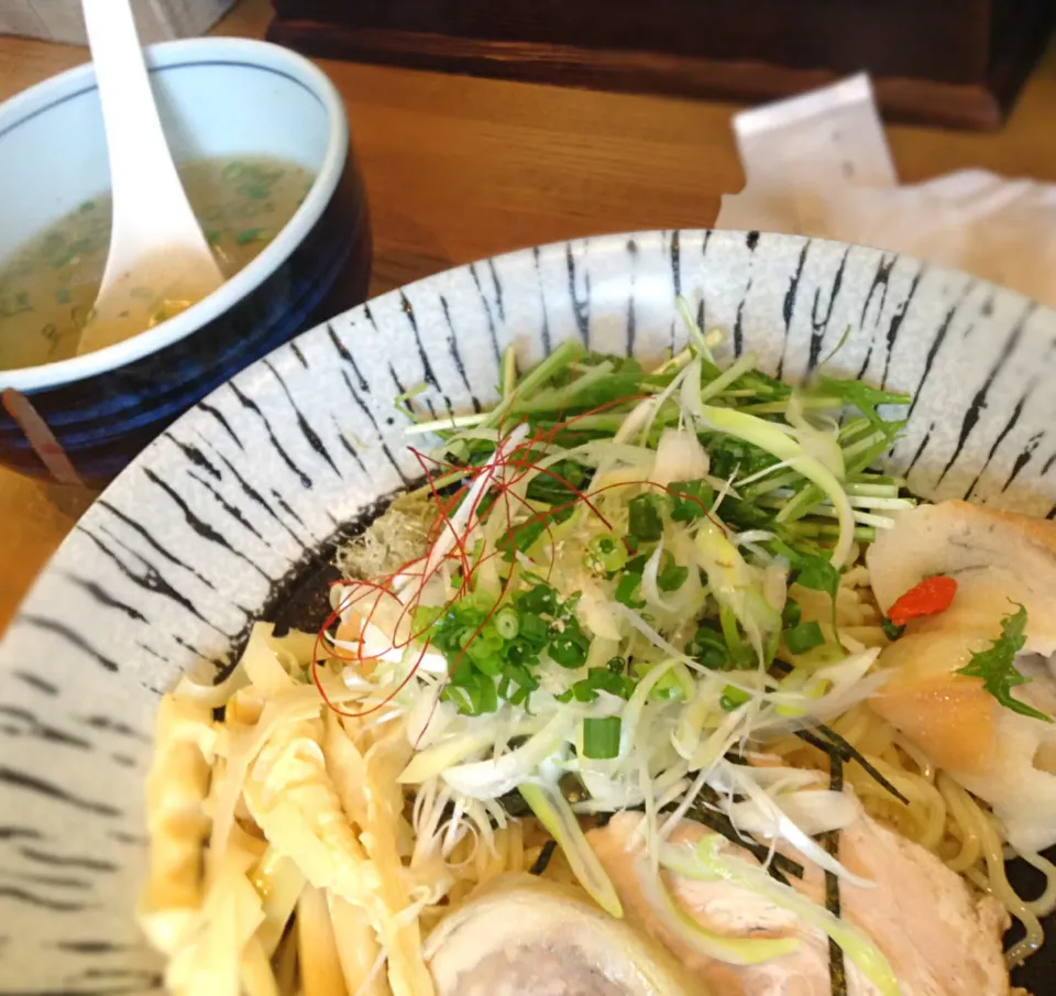 Snapdishの料理写真:塩つけ麺。ボリューム満点♪|リュカさん