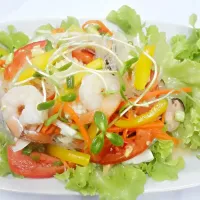 Thai seafood salad :)|Kanya Norさん