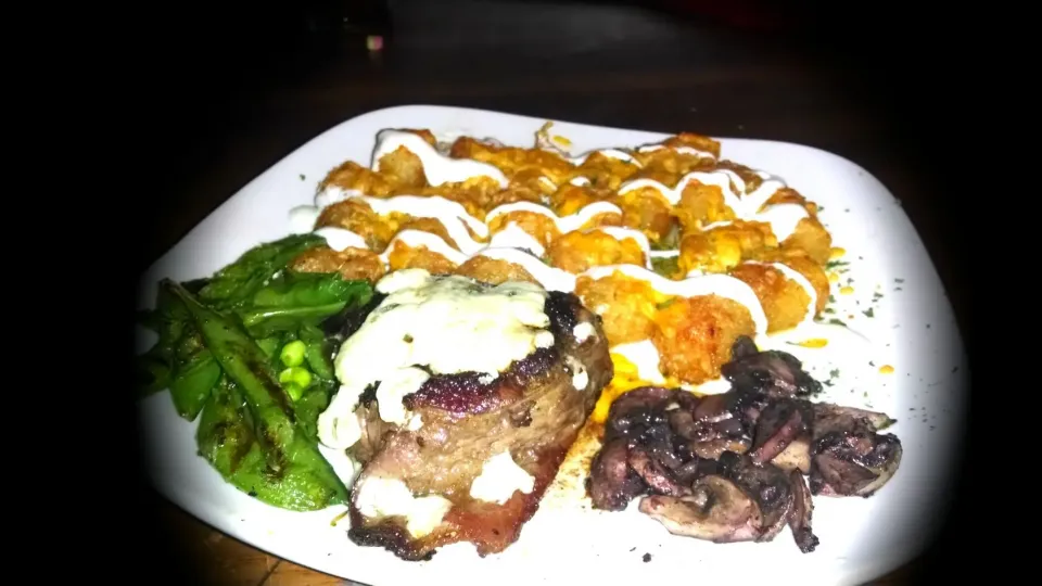 Snapdishの料理写真:Black and Bleu Steak, Shrooms, Spinach and Tots|Monica Jordanさん