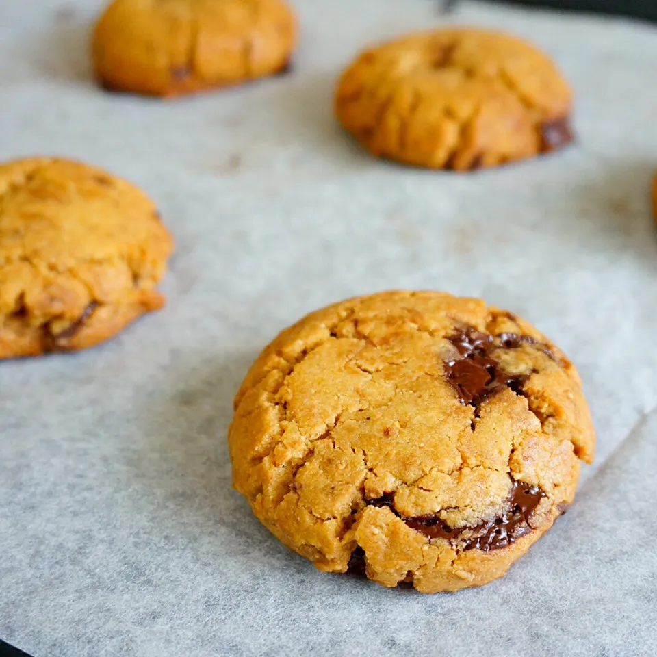 Peanut Butter Chocolate Chip Cookies|麻糬さん