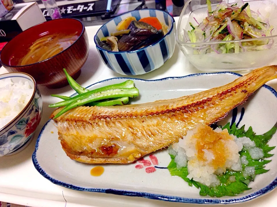 トロホッケ定食🍚|虎キチ6さん