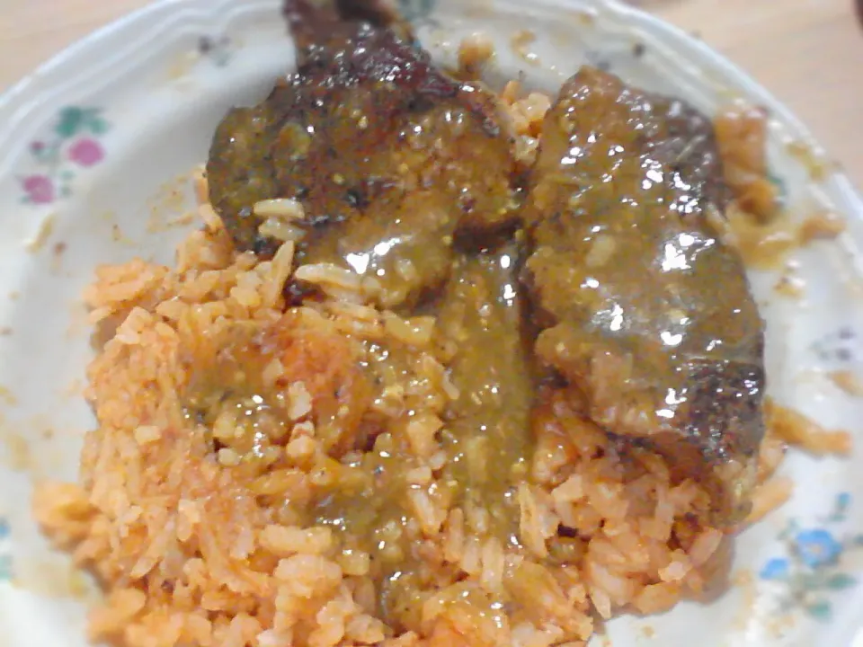 costillitas de puerco en salsa verde con arroz mexicano|Andy Jacoboさん