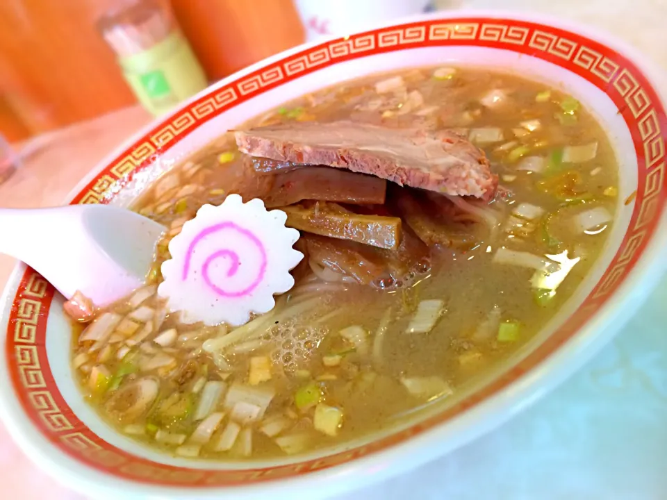 Snapdishの料理写真:ラーメン🍜|おかっぴーさん