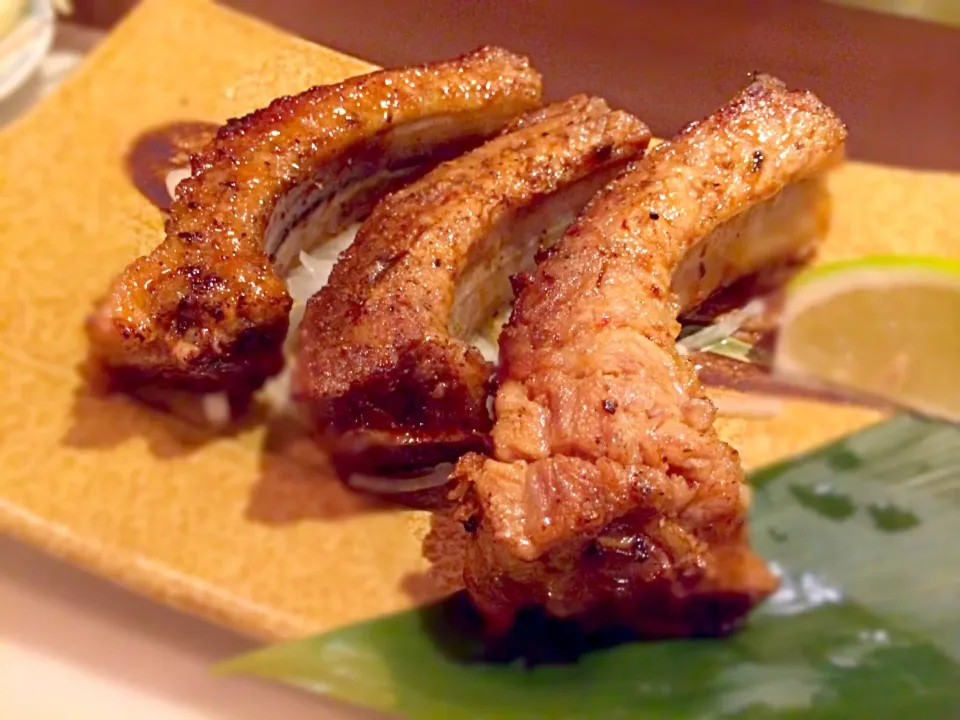 Japanese style roasted ribs@ 秋吉串燒|Larry Chuさん