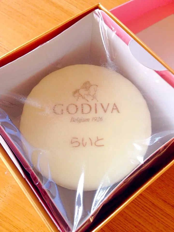 友達の出産祝いのお返しに頂いた♡GODIVA♡|あいさん