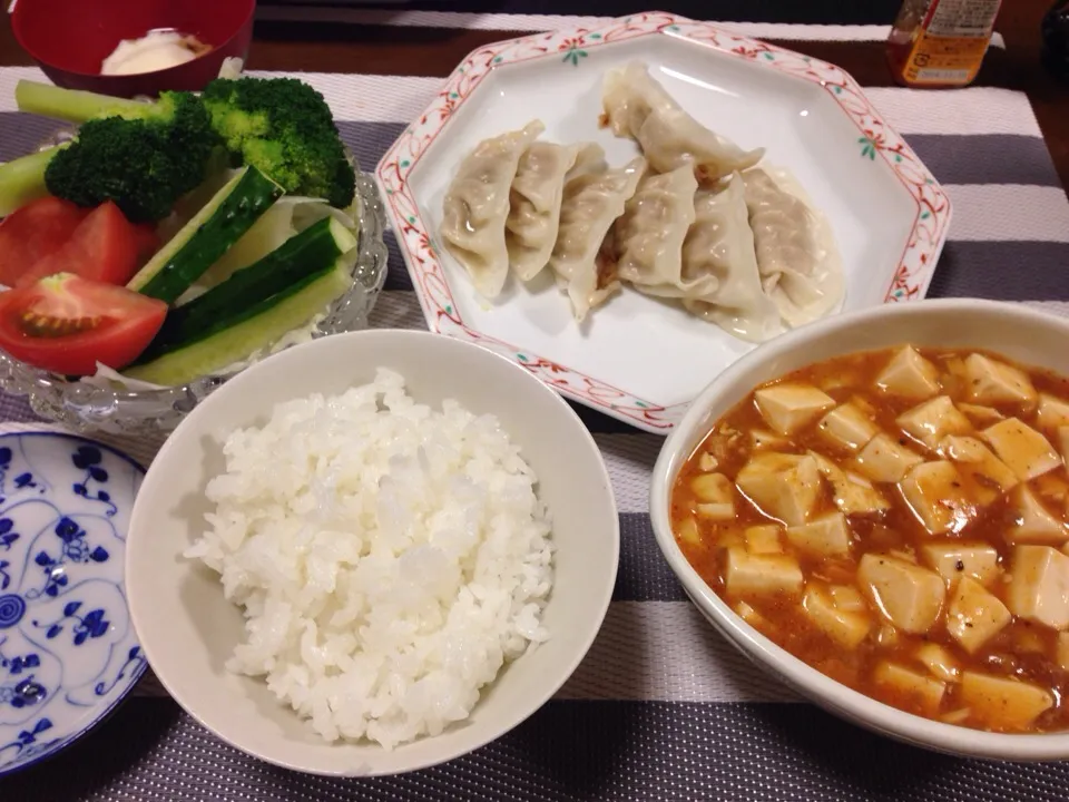 麻婆豆腐 餃子|愛ペガさん