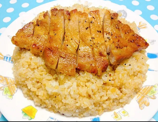 Fried pork chops olive oil on fried rice|Liezlさん