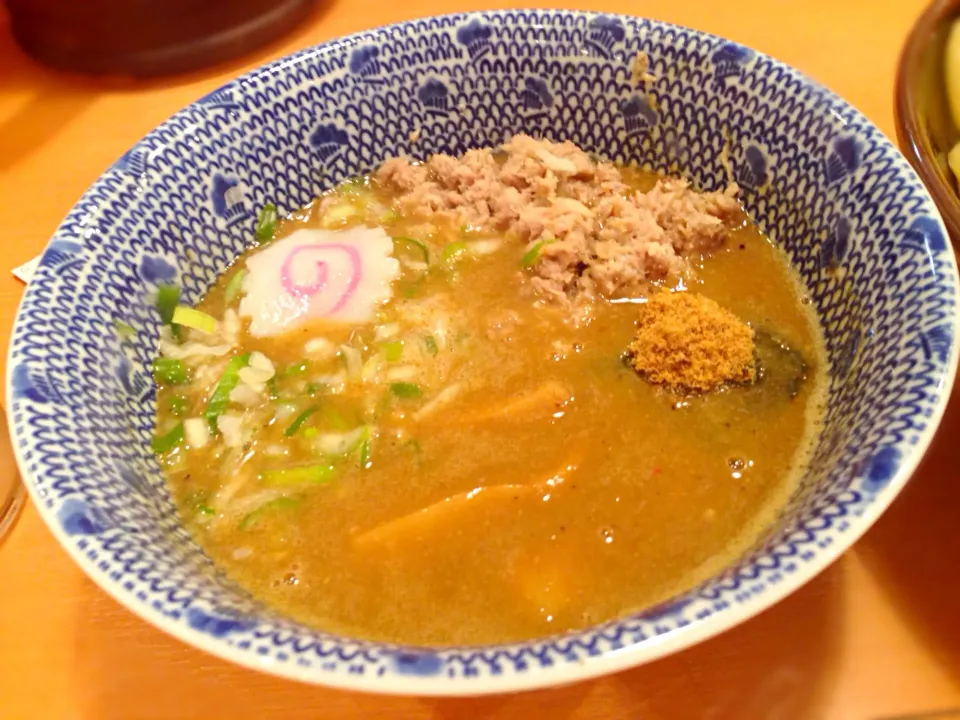 六厘舎の得製つけ麺(スープ)|ちゃんすぎさん