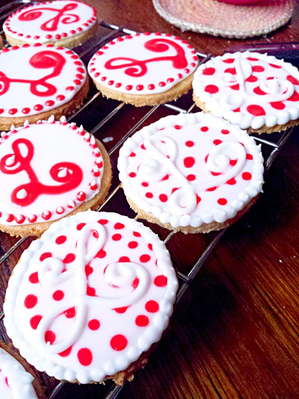 Coconut Monogram Cookies for my little girl #coconut #monogram #cookies #birthday #letter|Biscuite Queenさん