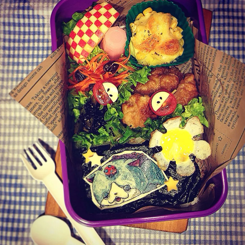 Snapdishの料理写真:Yokai Watch Dekanyan ⭐︎ Fried chicken Bento. 妖怪ウォッチ デカニャン⭐︎唐揚げキャラ弁当|Yuka Nakataさん