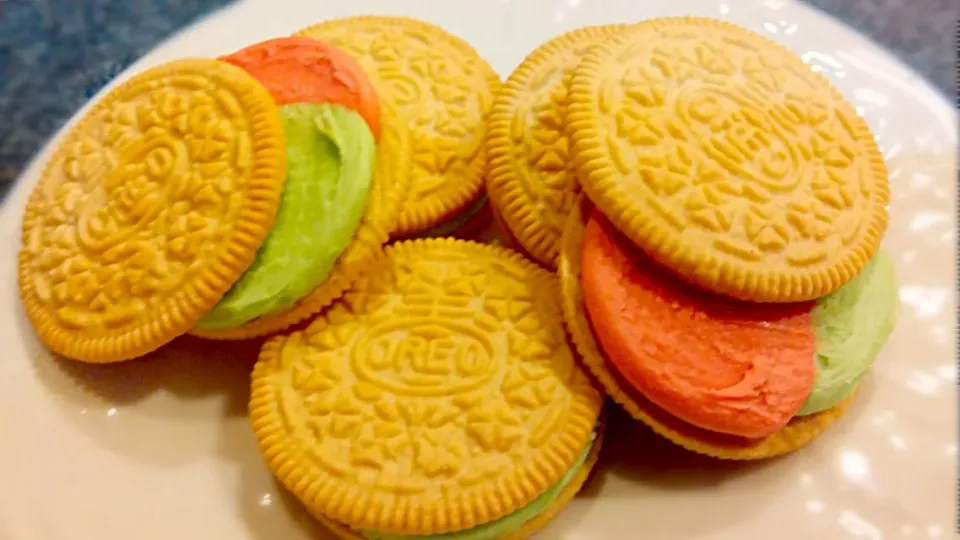 watermelon oreo cookies|Jiraphon Gさん