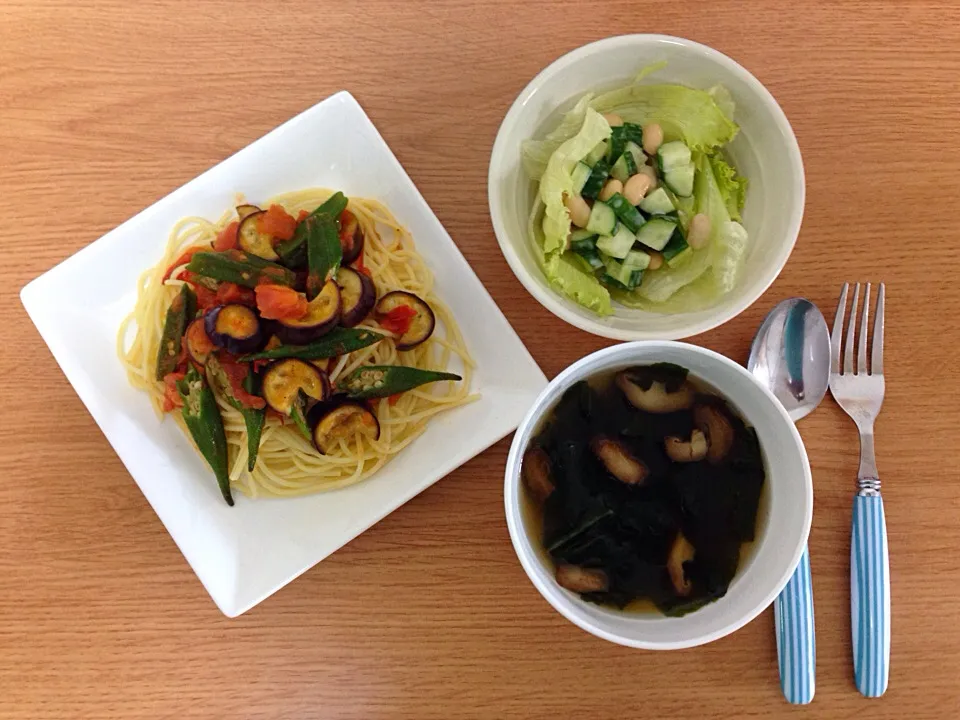 なすとオクラのトマトパスタ|ひとみさん