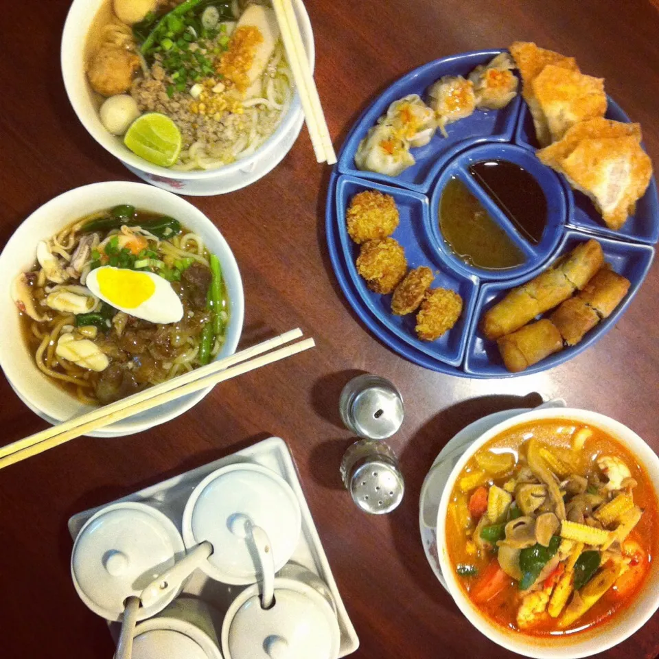 Lunch at Noodles House #thaifood|Eat in Thaiさん