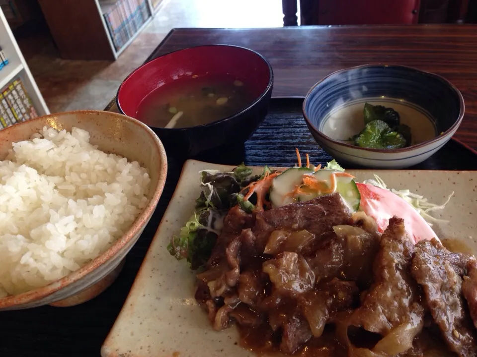 本日は喫茶店のランチ|pin_floさん