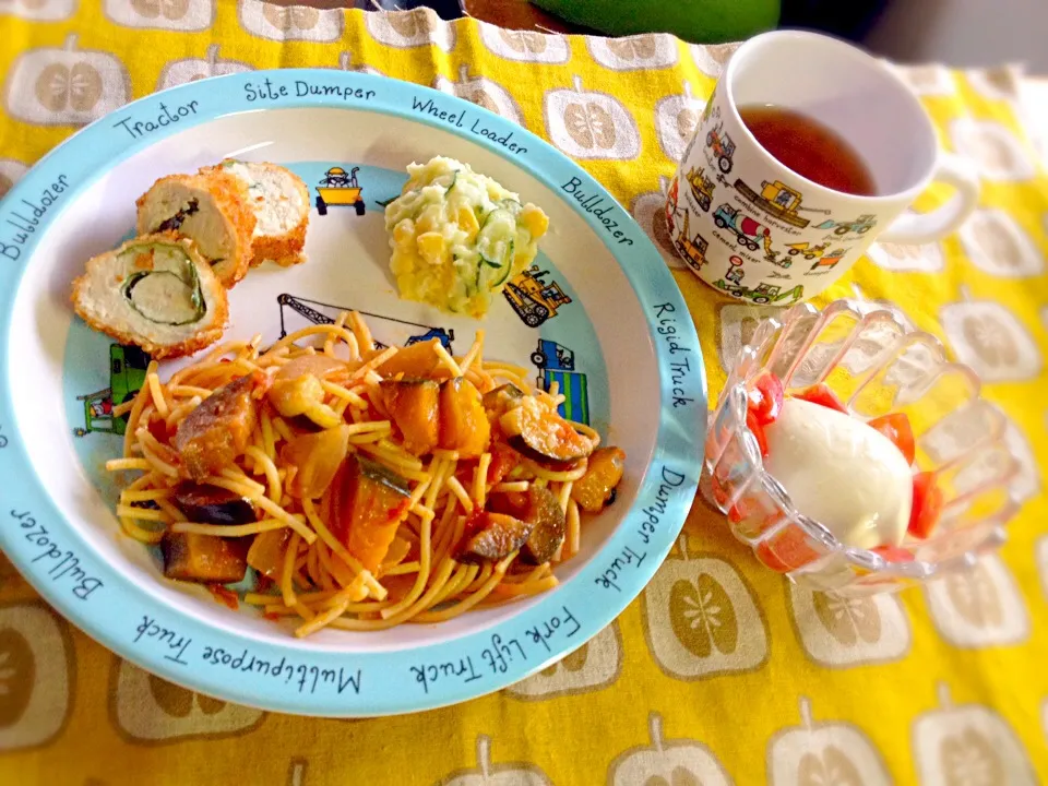 Snapdishの料理写真:息子夕食 ラタトゥイユパスタ|eriさん