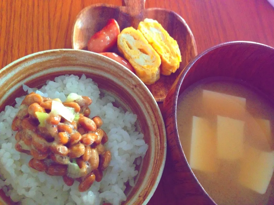 納豆で朝ごはん|ゆうりさん