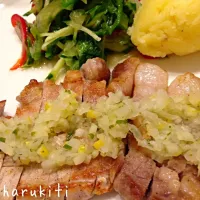 Snapdishの料理写真:レモン塩ソースのトンテキ〜♪|keikoさん