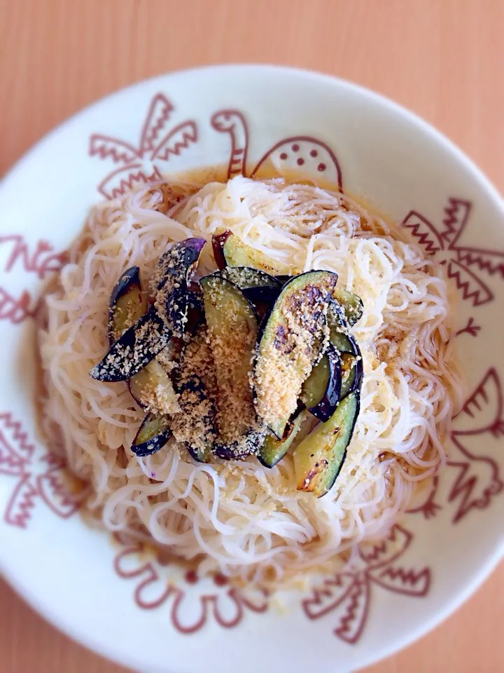 採れたて茄子だけ！胡麻たっぷり中華風冷やしそうめん☆|あおいさん