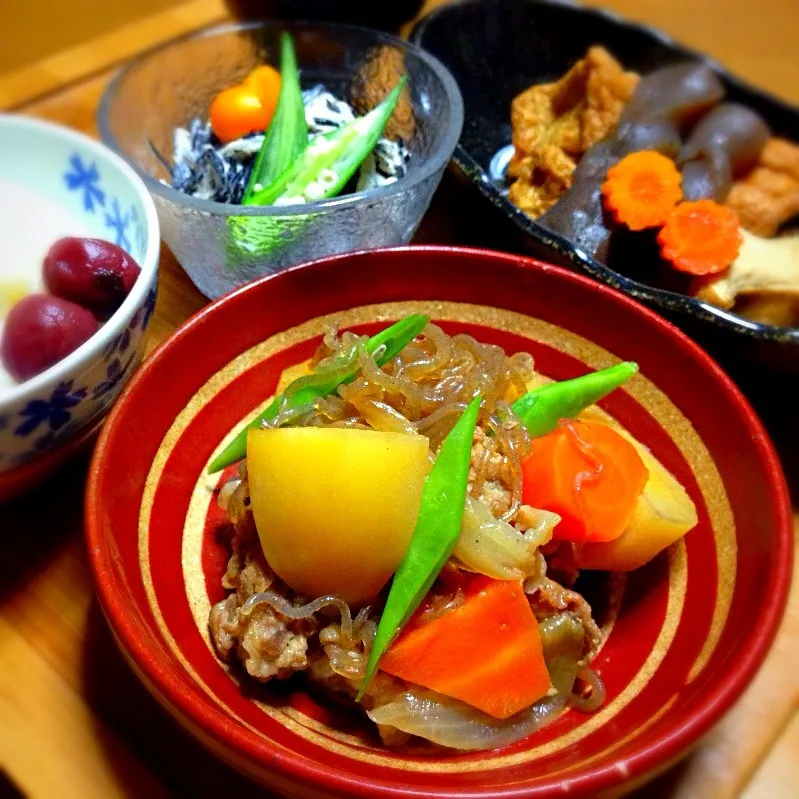 Snapdishの料理写真:肉じゃがの夕飯🐷|＊みお＊さん