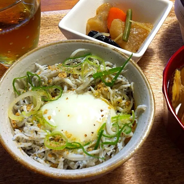 しらす丼…これ感動✨|りっちゃんさん