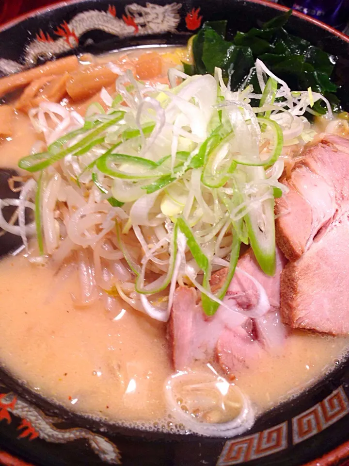 北海道ラーメンひむろの特製味噌ラーメン|酩酊親父さん