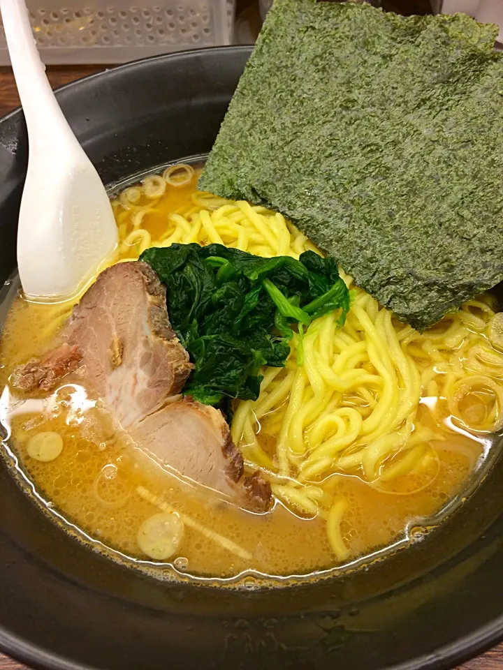 昨日の飲み後のラーメン|プラムてつ。さん