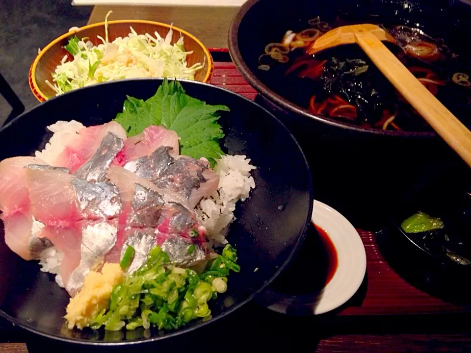 鯵刺し丼と蕎麦セット|Yukie  Toriseさん